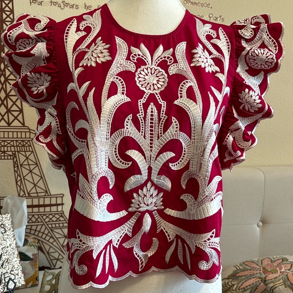 Express Tops - Express Red Beige Embroidered Cotton Top size M